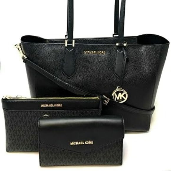 Michael Kors Handbags - Michael Kors Kimberly Large Leather 3-in-1 Tote Bag Set